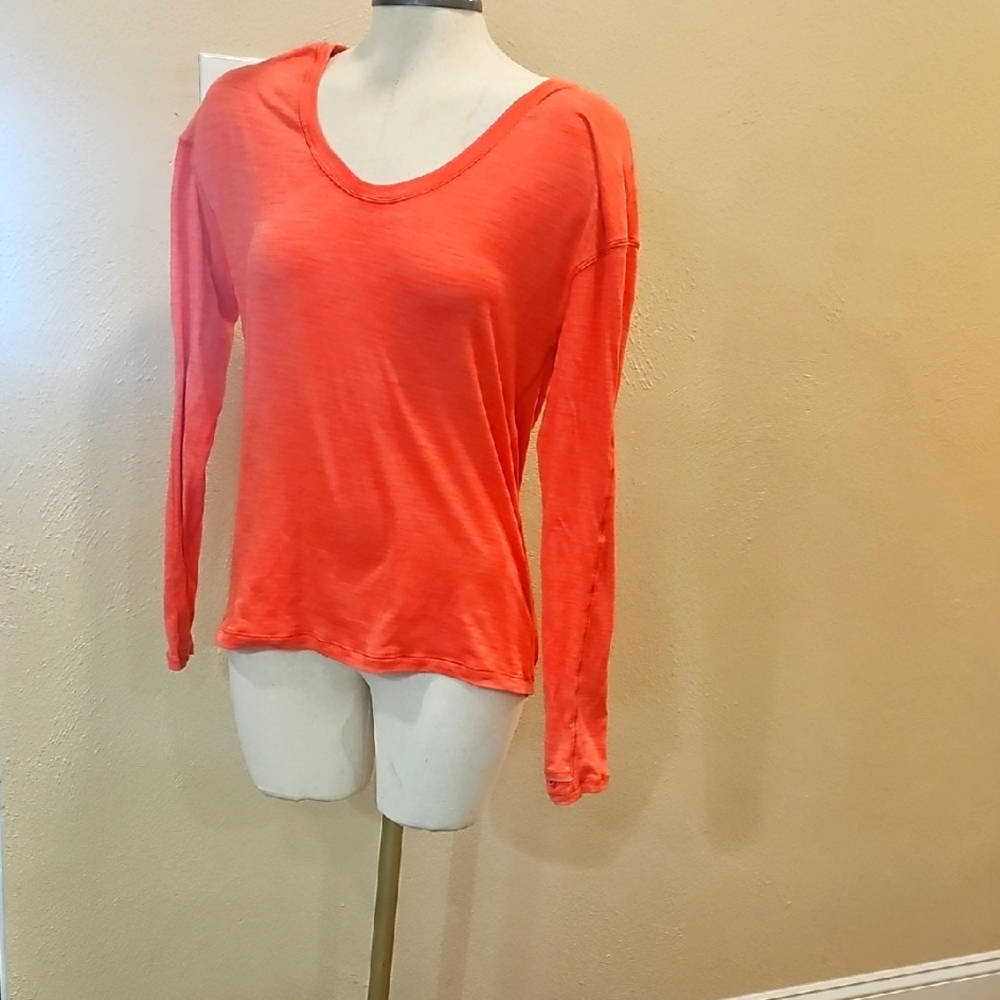 Lululemon Women's Orange Long Sleeve Top
